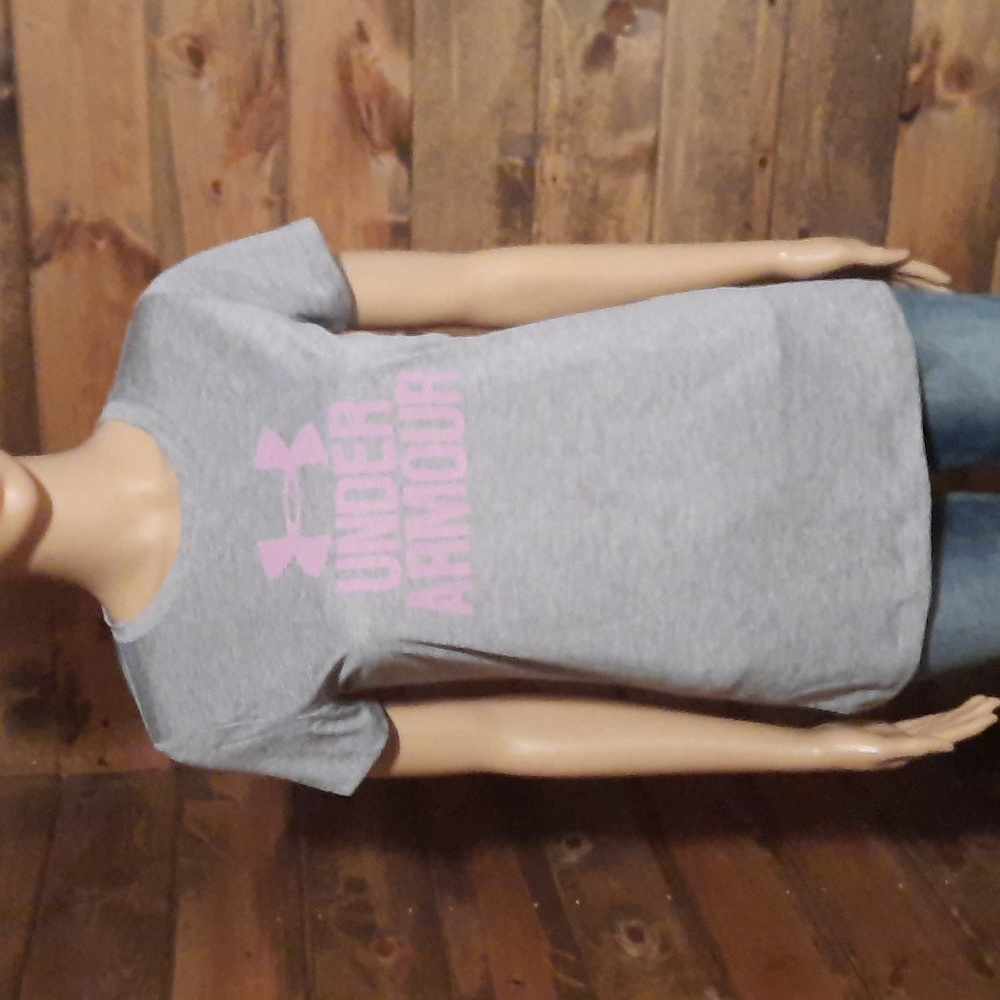 Under armour tee shirt